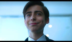 Aidan Gallagher as Damian Wayne 🤯 source: memeriarty