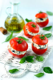 Tomatoes Stuffed With Tuna And Olives Recette A Base De Tomates Idee Repas Healthy Aperitif Gourmand