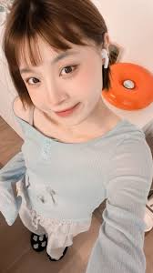 有台北的髮型設計師可以互惠合作嗎！ 可以幫你發限動+貼文搬回台北後頭髮好糟😭 希望大數據可以推出去