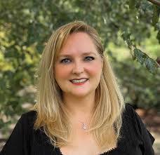 Meredith Broughton's Instagram, Twitter & Facebook