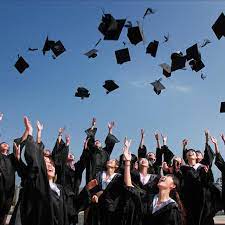 Subjek khusus dalam disiplin seni, humaniora, ilmu sosial dan kadang bisnis dan hukum, jatuh kedalam bidang sarjana (ba). 7 Jurusan Kuliah Langka Yang Punya Peluang Karier Besar Bisnis Liputan6 Com
