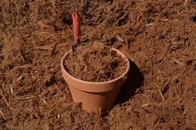 Shredded redwood bark is also an excellent mulch for using on slopes. Rough Shredded Redwood Grab N Grow Soil Products