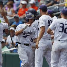 40+ husky coloring pages printable for printing and coloring. A Brief History Of Washington Husky Baseball Uw Dawg Pound