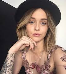 Cool desktop wallpapers acacia brinley instagram names camera icon reverse image search a star is born girl boss hair looks nice tops. 20 Remarkable Pics Of Trendy Short Hairstyles For Women