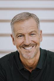 The Awe of God Bible Study Guide plus Streaming Video: The Astounding Way a  Healthy Fear of God Transforms Your Life: Bevere, John: 9780310163350:  Amazon.com: Books