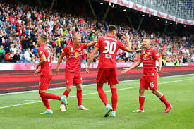 We did not find results for: Schafft Salzburg Den Sprung In Die Konigsklasse Sky Zeigt Beide Duelle Des Osterreichischen Meisters Gegen Brondby Im Uefa Champions League Play Off Live Sky Sport Austria