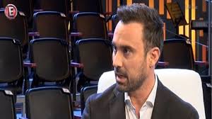 Συνέντευξη τύπου του υπεσ μ. Giwrgos Kapoytzidhs Milaei Gia Ton Gay Rolo Toy Sthn E8nikh Ellados