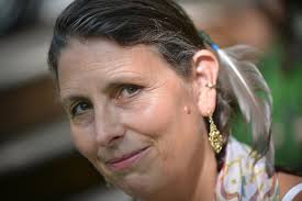 For Kansas Citians Who Lost Loved Ones In Quarantine, Returning To 'Normal'  Brings New Waves Of Grief