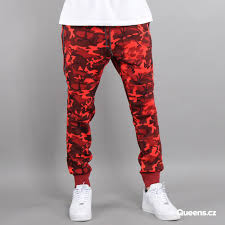 Tepláky Nike Tech Fleece Pant Camo camo červené (682852-677) – Queens 💚