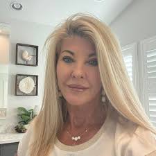 What are some nice places to stay between Myrtle Beach and Maine for RV  owners?