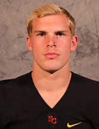 BVU's Lint, Simpson's Lehr, Luther's Wirth Named IIAC Football Players of  the Week