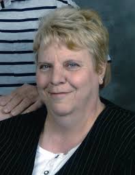 Linda Knepshield's Instagram, Twitter & Facebook