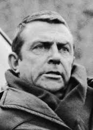 Columbo" Death Lends a Hand (TV Episode 1971)