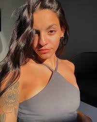 Francesca Torres's Instagram, Twitter & Facebook