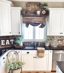 Be inspired to create the rural kitchen of your dreams with our gallery of 30 kitchens from country kitchens emanate warmth and homeliness. Loading Farmhouse Style Kitchen Country Kitchen Farmhouse Rustic Farmhouse Kitchen