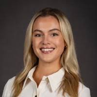 Isabella Crouch's Instagram, Twitter & Facebook