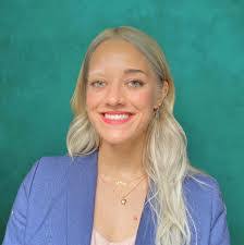 Savannah Bacon's Instagram, Twitter & Facebook