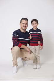 Medalhista se inspirou no pai para começar a andar de skate, aos 3 anos. Pai E Filho Kit 02 Blusas Sueter Listrado Colecao Tal Pai Tal Filho