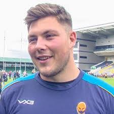 Ethan Waller's Instagram, Twitter & Facebook