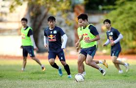 Trung quốcmùa hoa đào rực rỡ nhất từ cuối tháng 3 đến đầu tháng 4, trùng với dịp tết thanh minh. K2k9zsjp Hv3 M
