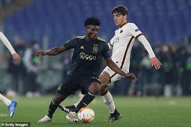 I am very happy to join stade rennais f.c., a very good french club. Ajax Join Manchester United In Race To Sign Talented Ghanaian Winger Kamaldeen Sulemana Aktuelle Boulevard Nachrichten Und Fotogalerien Zu Stars Sternchen