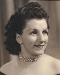 Vicki Foley's Instagram, Twitter & Facebook