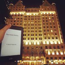 PAINT THE TOWN READ: The Great Gatsby at The Plaza Hotel in New York, New  York | Commas and Ampersands