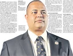 ESCÁNDALO CON JEFE EN CORRECCIÓN