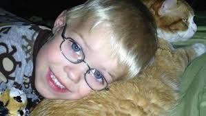 Urbandale boy wins spot in beautiful eyes contest