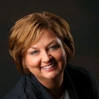 Jennifer Calverley's Instagram, Twitter & Facebook