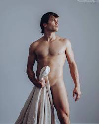 Ian OGoh Is A Sexy Jock Tease We Might Need More Of - Nude Men, Nude Male  Models, Gay Selfies & Gay Porn