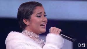 The signs and symptoms of this condition can begin at any age, although the most severe cases are apparent in childhood. Alaska Se Despide En La Octava Gala Factor X Colombia Video