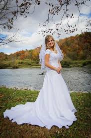 Erin Bates Lovely Dress Hair Erin Bates Wedding Dresses Bride