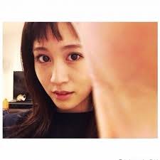 前田敦子 前髪ばっさりでオン眉復活 絶賛の声続々 待ってました やっぱり似合う モデルプレス ヘアスタイリング 前田敦子 前髪