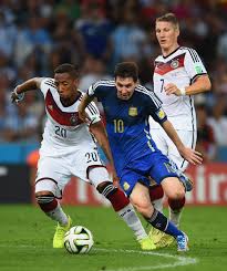 His goal all but sealed barcelona's passage to the champions league final but, by the time he made it on to the scoresheet, people were off creating gifs and vines to honour lionel messi. Lionel Messi Vs Jerome Boateng