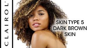 A lot of people jump from black to brown. Best Hair Color For Dark Brown Skin Tones Hair Color Swatches Clairol Youtube