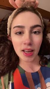 Leona Tracy's Instagram, Twitter & Facebook