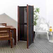 La parete in vetro, al contrario, permette di delimitare le pareti divisorie mobili sono un elemento funzionale e di design che può risolvere molti problemi di spazio all'interno di una abitazione. Slatto Separe Da Giardino Nero Mordente Marrone Ikea It