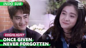 Tarian bola Lianxin dan Xiang Yuqiu [INDO SUB]