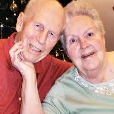 Lavon Hunt's Instagram, Twitter & Facebook