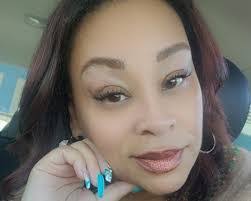 Regina Brinson's Instagram, Twitter & Facebook