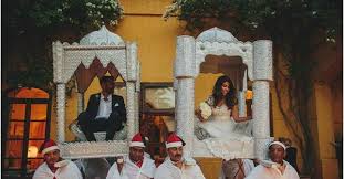 Découvrez les nouveautés et les dernières tendances en matière de robes de mariée de point mariage. Top 5 Des Traditions Observees Lors D Un Mariage Oriental