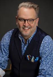 Local Greenville photographer's back-to-school headshot special