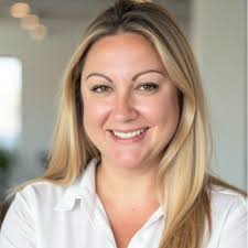 You could pitch Butters the coolest dog bed in the world… but you won't get  very far.