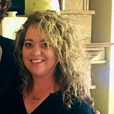 Carla Mobley's Instagram, Twitter & Facebook