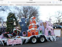 The Grinch Parade Float Christmas Parade Christmas Float Ideas Christmas Parade Floats Christmas parade float themes as you know, the basic christmas categories are the nativity or santa.