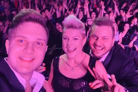 Wokalista Pięknych i Młodych spodziewa się dziecka! [ZDJĘCIE]