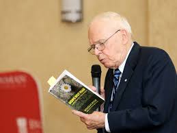 TRANSCEND MEDIA SERVICE » Roche Presents Reasons to Hope for Peace in the  World: Herr Lectures