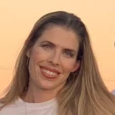 Anna Heilig's Instagram, Twitter & Facebook