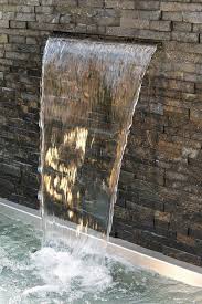 Oase Wasserfall Edelstahl 30 Cm Einfache Installation Als Fester Einbau Oder Durch Anschrauben An Die Wand Online Kaufen Otto Wasserfall Edelstahl Wasserspiel Garten Wasserfall